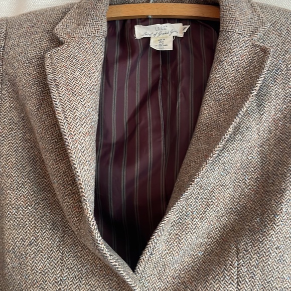 H&M Warm Tone Herringbone Cropped Blazer - Picture 2 of 5